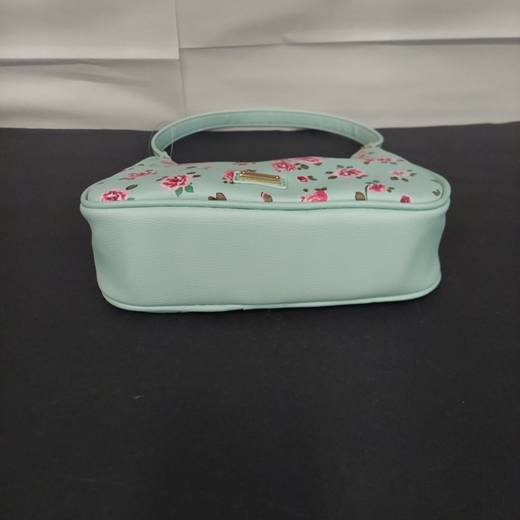 Claire's Shoulder Leather Bag - Lime Green - Picture 7 of 10